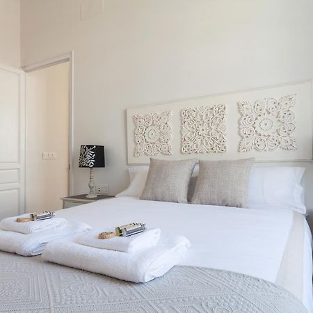 Stunning Boutique - Space Maison Apartments Sevilla Kültér fotó