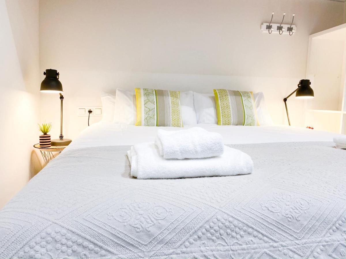 Stunning Boutique - Space Maison Apartments Sevilla Kültér fotó